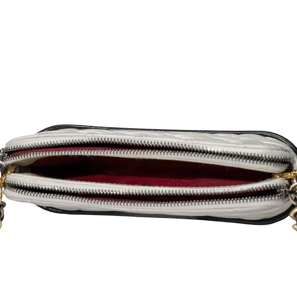 Chanel Gabrielle Double Zip Clutch with Chain Quilted Aged Calfskin - Picture 9 of 12
